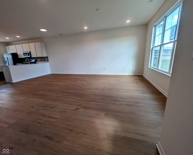 Building Photo - 2650 Marjorie Ln