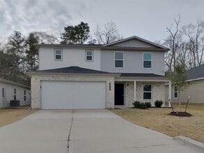 Building Photo - 10122 Cerritos dr