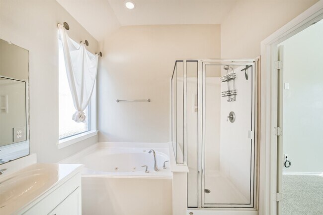 Building Photo - 21819 Silent Jasmin Ct