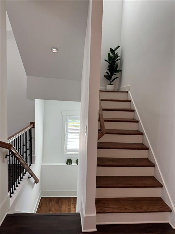 Building Photo - 157 Brush Creek Ct