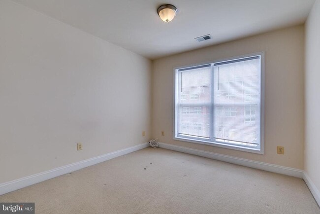 Building Photo - 2026 N Culpeper St