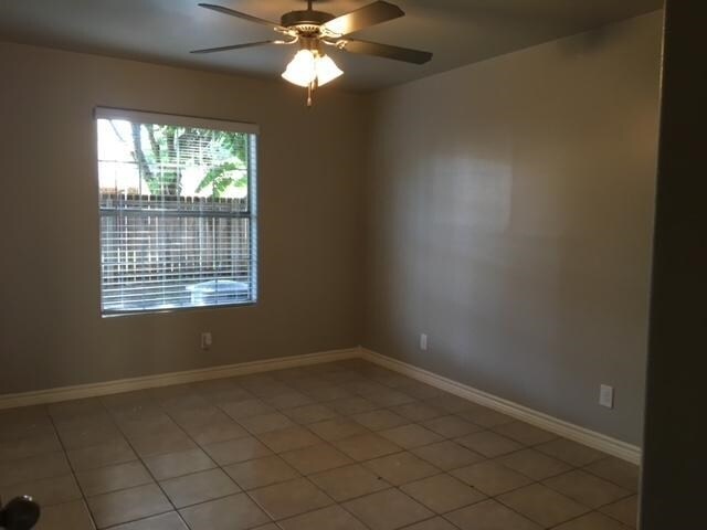 Building Photo - 9802 Cantera Ct