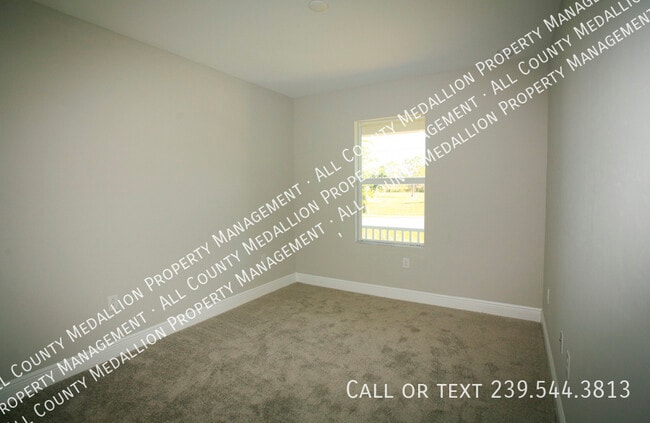 Building Photo - 7471 Pebble Beach Rd