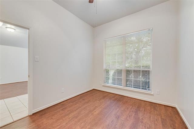 Building Photo - 2760 Beacon Hill Dr