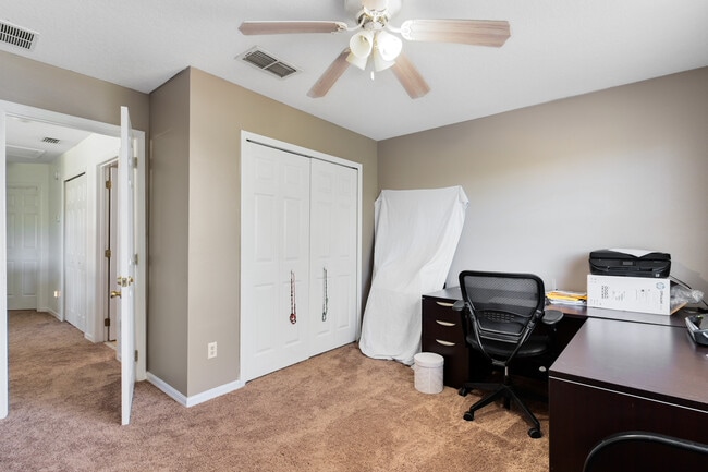 Building Photo - 2838 Sweetspire Cir