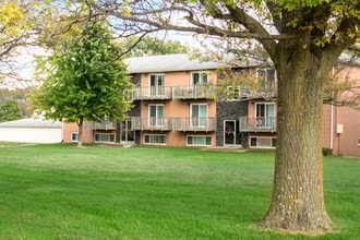 Birchcrest - Oak Creek Apartments