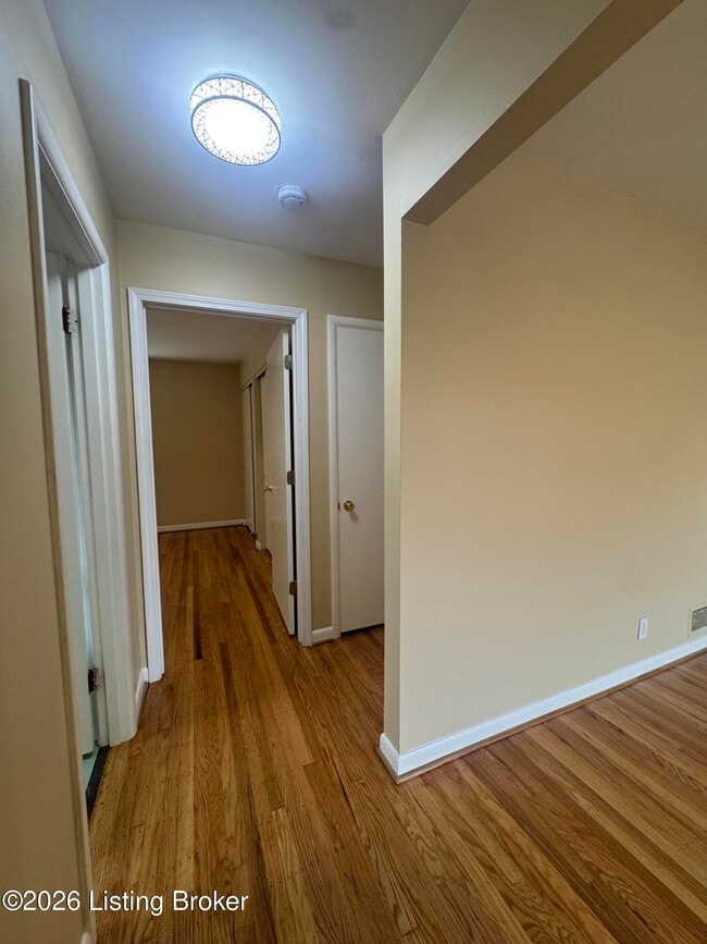 Building Photo - 2708 Riedling Dr