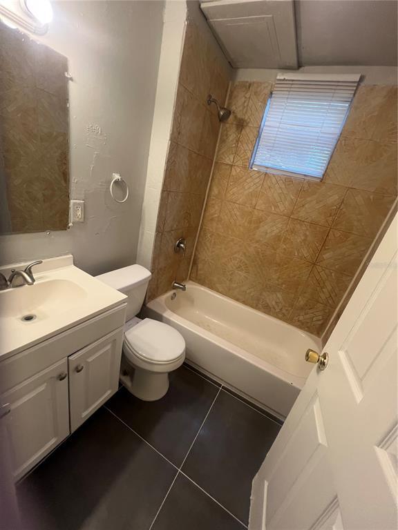 Building Photo - 2102 14th St S