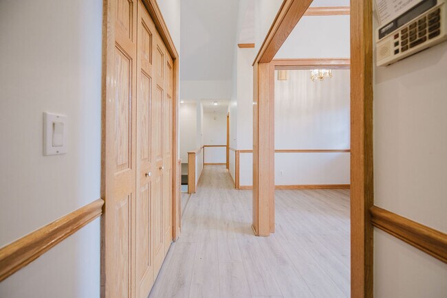 Building Photo - 4658 Lombardo St