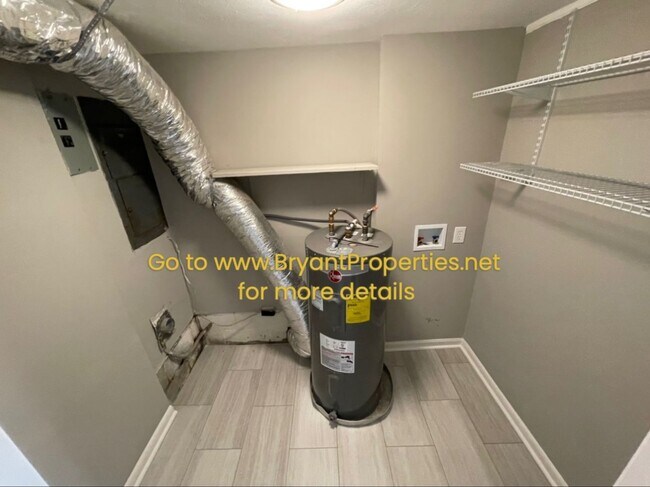 Building Photo - Nashville - Hermitage Area