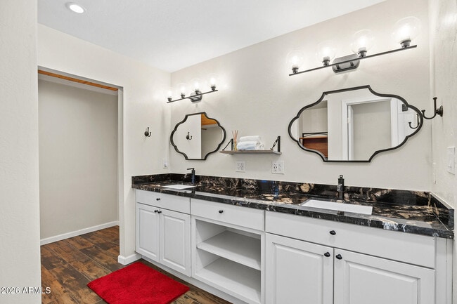 Building Photo - 14436 N Coral Gables Dr