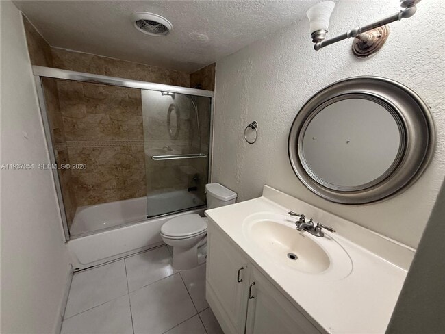 Building Photo - 401 Golden Isles Dr