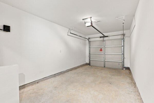 Building Photo - 17123 Saxophone Ln