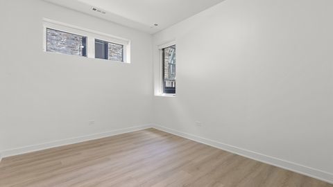 Building Photo - 1801 W Grand Ave