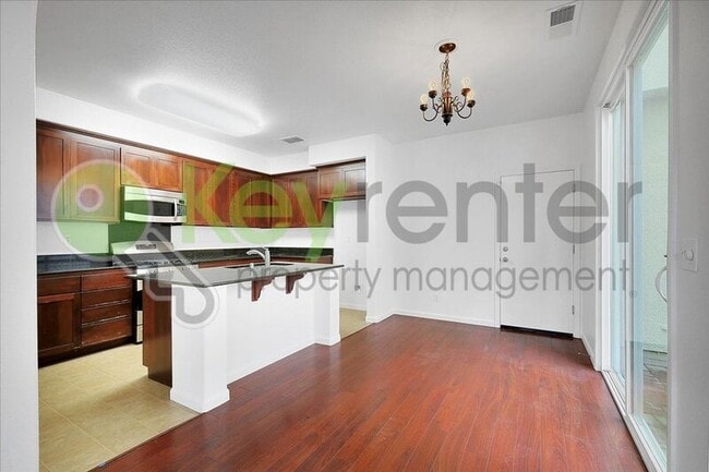 Building Photo - 10923 Oakham Dr