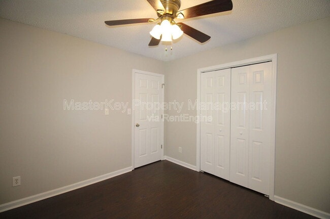 Building Photo - 132 Evening Star Dr