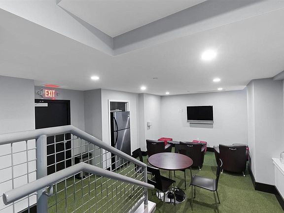 Shared rec room - 314 N Broadway