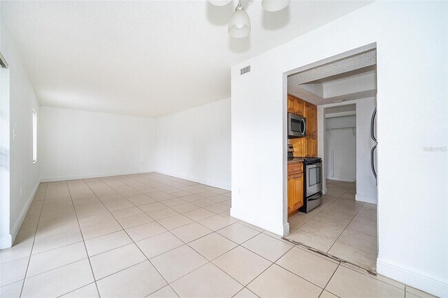 Building Photo - 4701 S Texas Ave