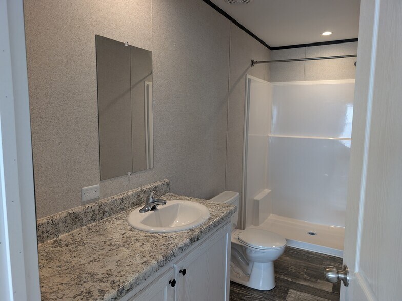 Building Photo - 3051 SW 50th St