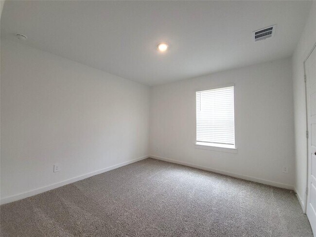 Building Photo - 8558 Tropical Breeze Wy