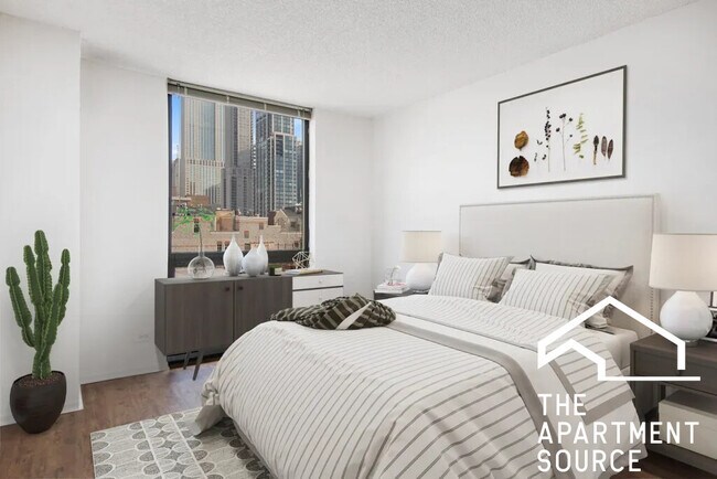 Building Photo - 1000 N La Salle Dr