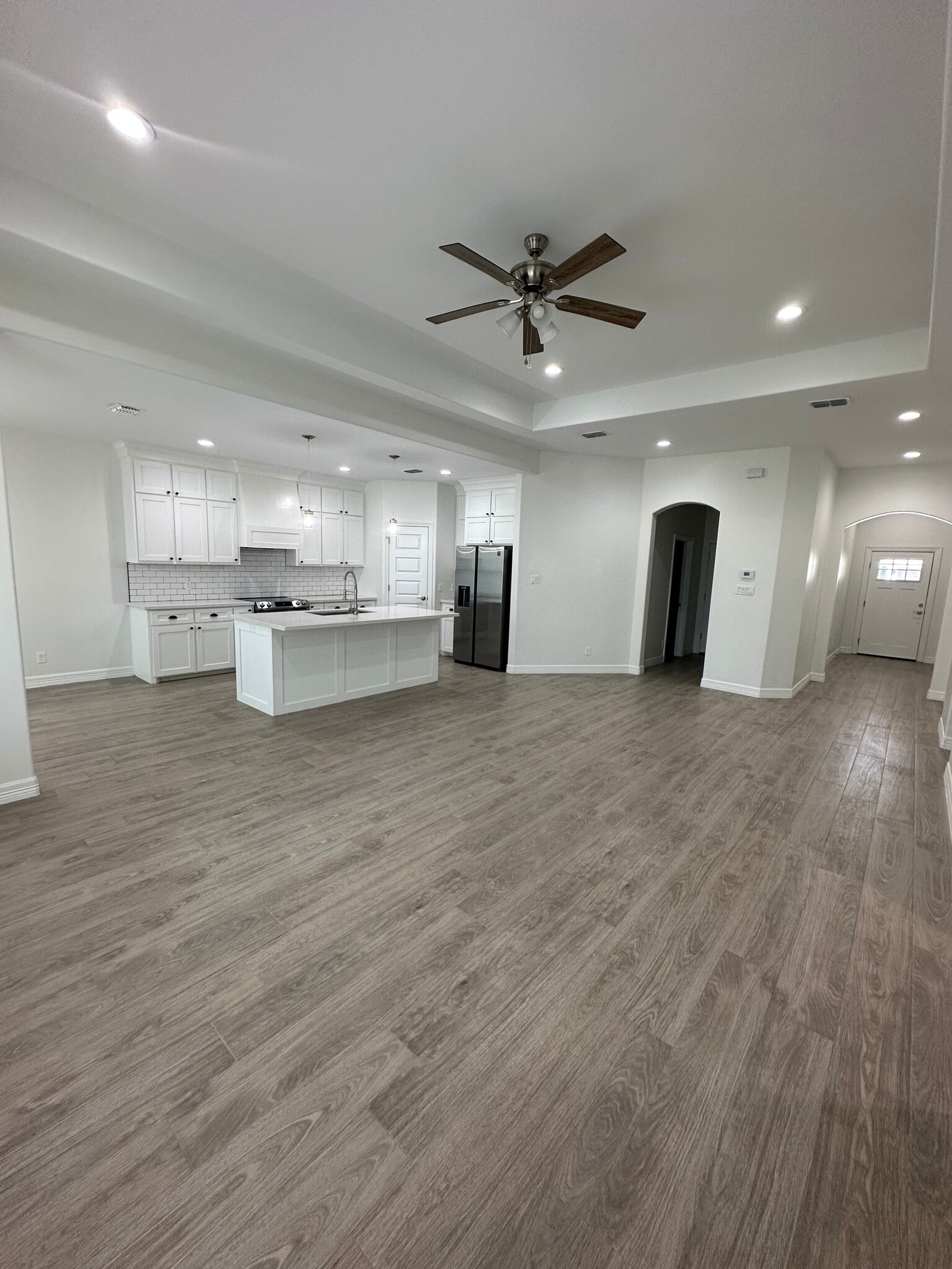 Building Photo - 113 Torrey Pines Rd