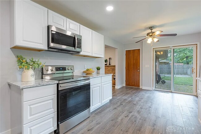 Building Photo - 2654 Greene Hills Dr