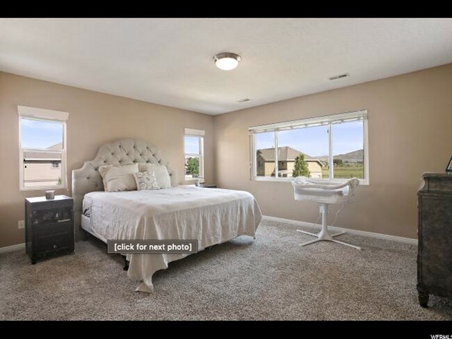 Building Photo - Beautiful 4 Bedroom 3 Bathroom Home in Lehi!