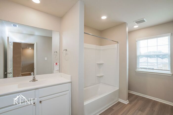 Building Photo - 10523 Copper Ridge Dr