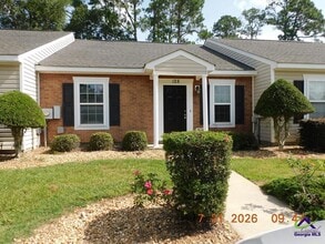 Building Photo - 128 Kingston Village Dr