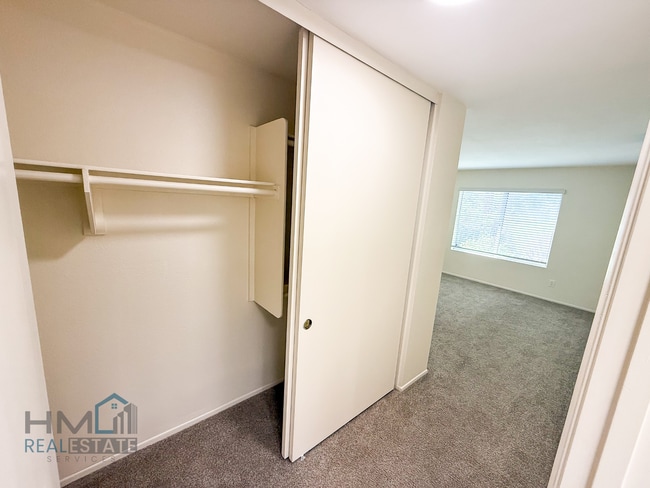 Building Photo - 2 Bed, 2 Bath Rental Home in Silverado Gat...