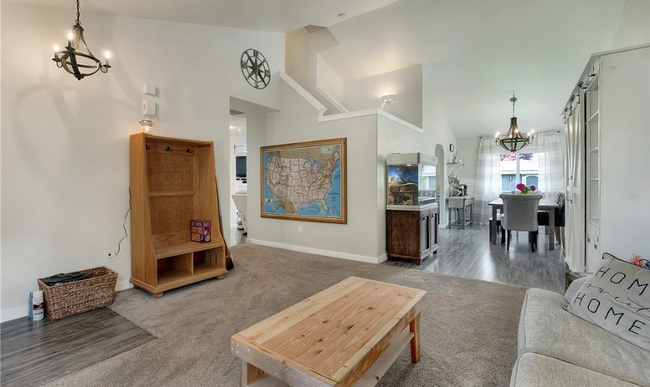 Building Photo - Beautiful Designer 3 bedroom home in Quiet...