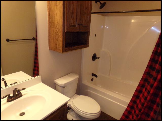 Building Photo - 2405 Canterbury Ln