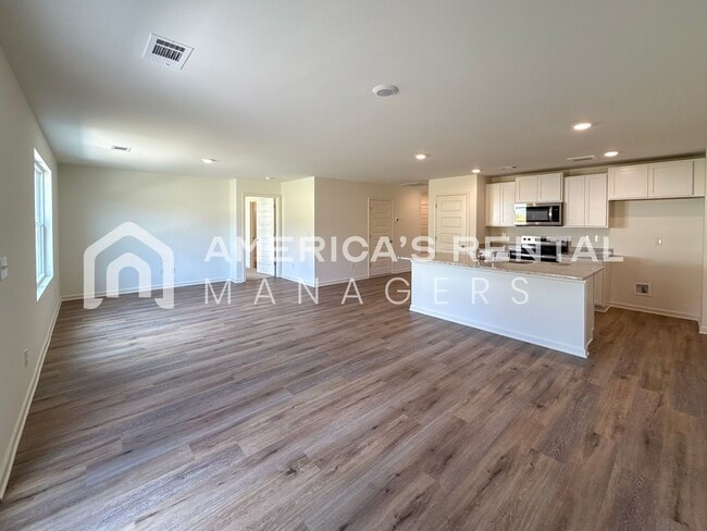 Building Photo - Spacious & Modern 4-Bedroom, with Blinds Included!! Retreat in Magnolia Hills - Pet-Friendly! Ava...