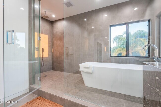 Building Photo - 3095 Palo Verde Cir