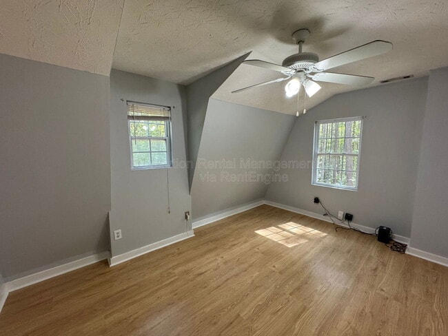 Building Photo - 202 Fenner Rd
