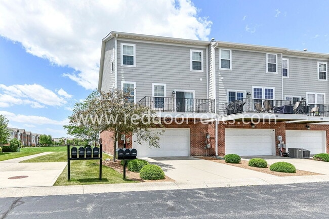 Building Photo - 13340 E Golden Gate Dr
