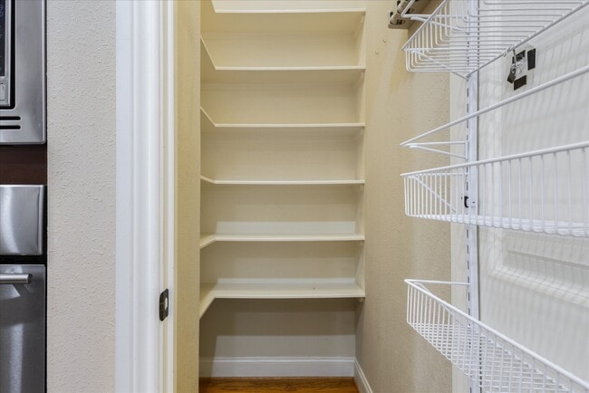 Building Photo - 3034 Orchard Ct