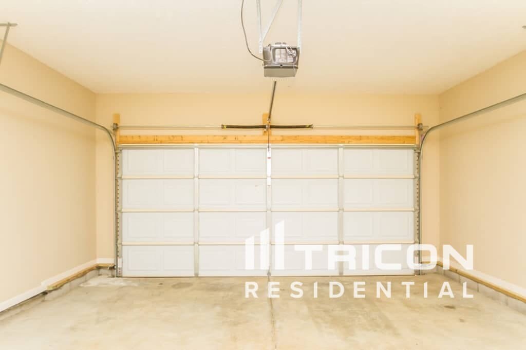 Building Photo - 1206 Aretha Dr