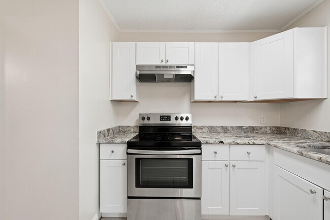 Building Photo - 20 Kohler Dr