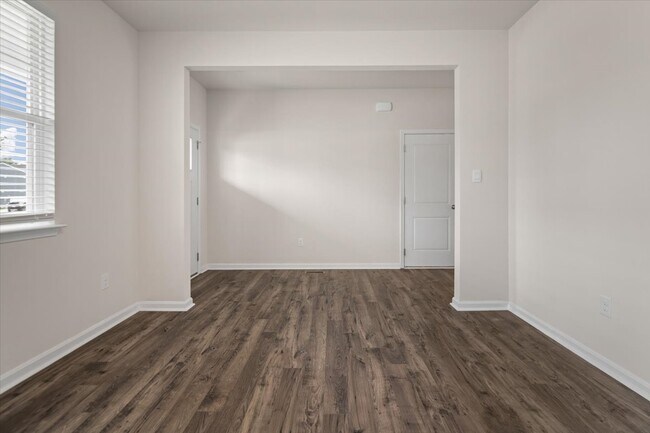 Building Photo - 6918 Sanguine Ter