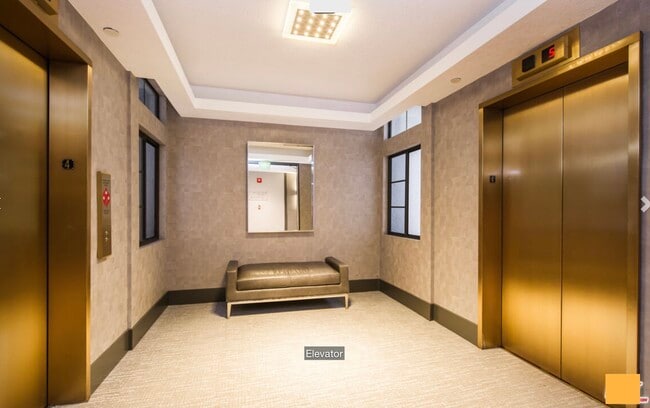 Building Photo - 200 N Swall Dr