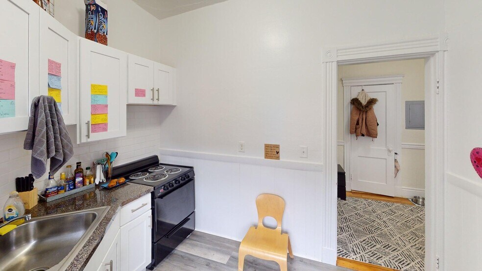 Building Photo - 5 Walbridge St