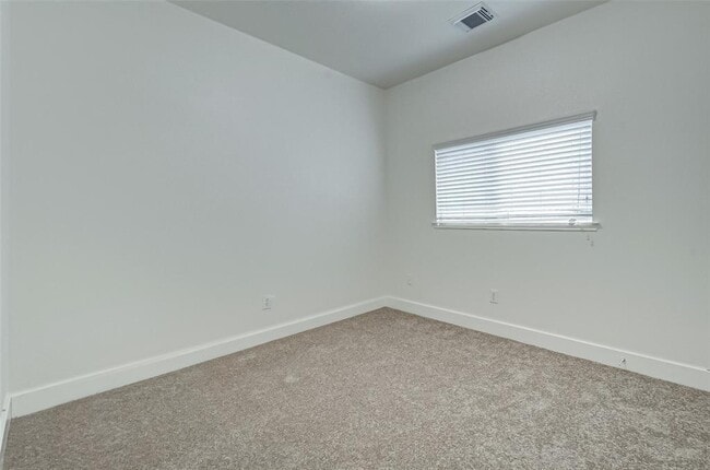 Building Photo - 11920 Princess Garden Way