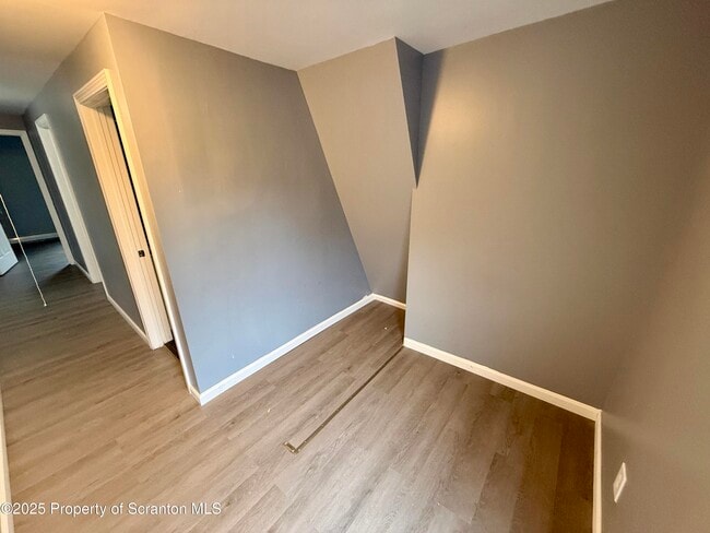 Building Photo - 112 Mowry Rd