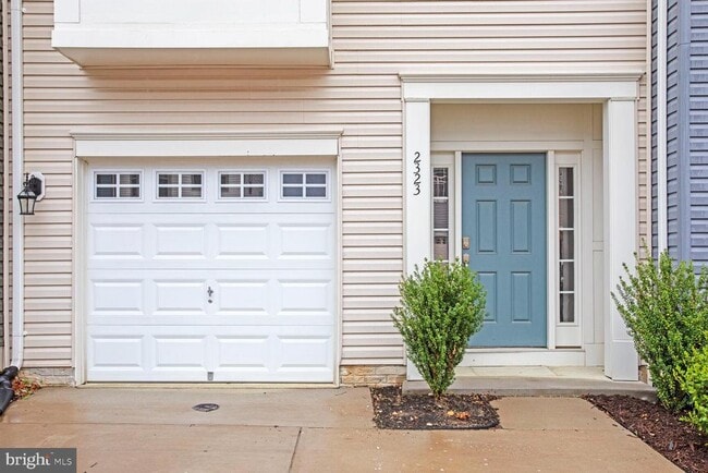 Building Photo - 2323 Champions Wy