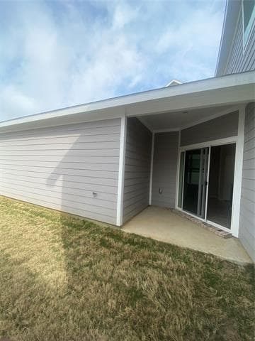 Building Photo - 6033 Seguin Ct