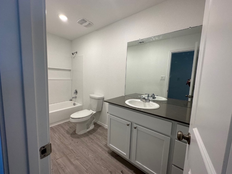 Building Photo - 14234 Llama Pl