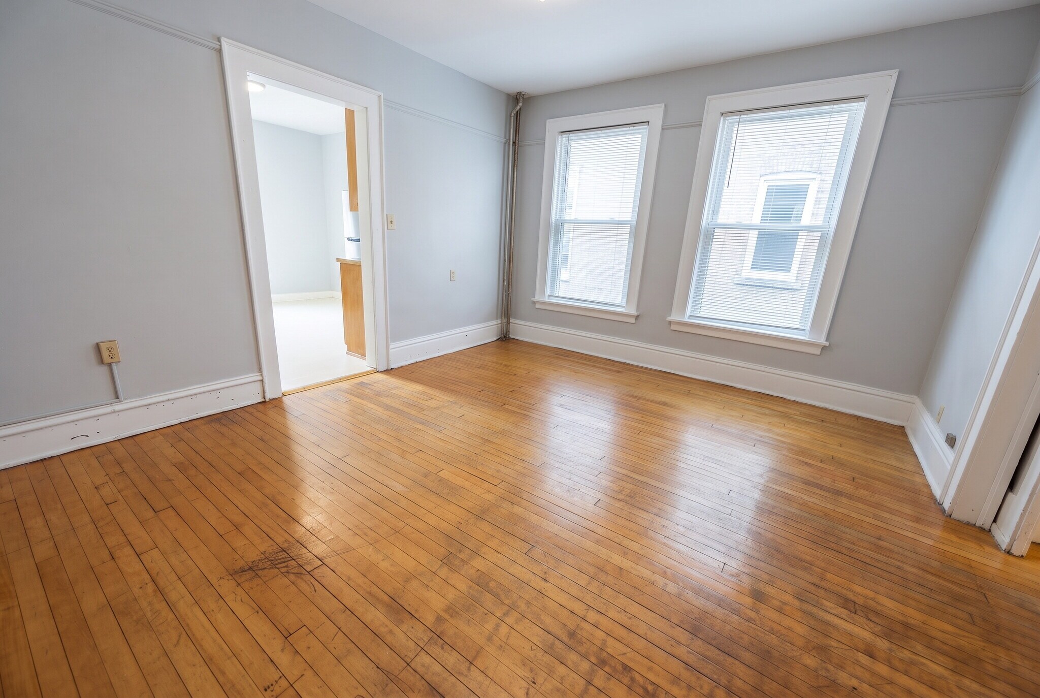 Building Photo - 410 W Mifflin St