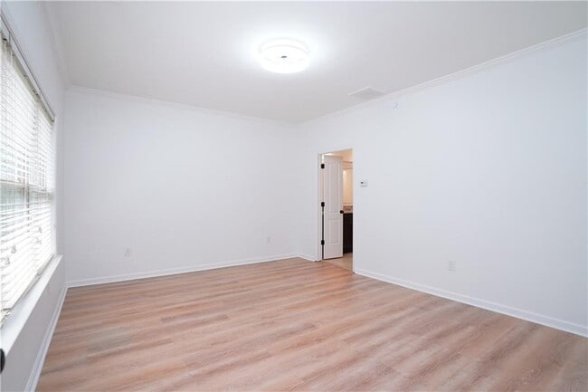 Building Photo - 949 Opelousas Way